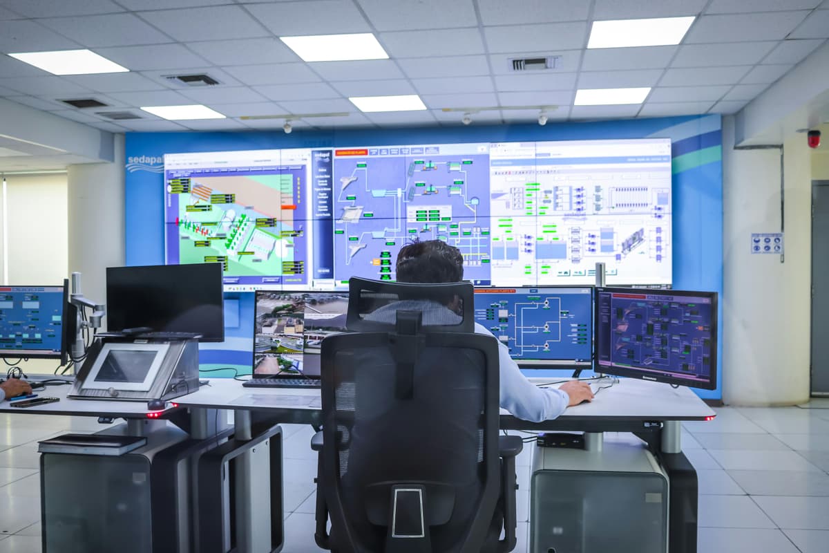 Какво е SCADA система и за какво служи?